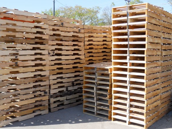 Pallet gỗ cho kho hàng nhà máy và logistics tại Châu Đức